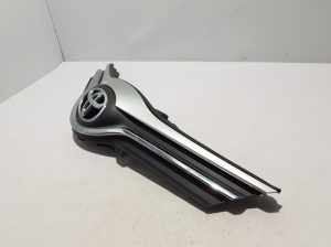 TOYOTA Yaris (2011–2020) Kühlergrill 531010D660 - 2