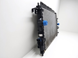 Opel Astra J (2009–2017) Cooling radiator 13267662 - 3