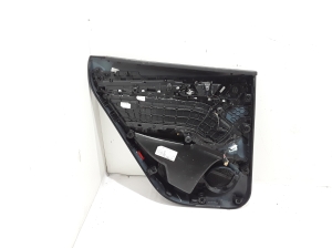 AUDI Q5 (2017–2026) Tagumise küljeukse polster 80A867318 - 2