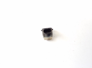 Mercedes Benz E-Class W212 (2009–2015) Rear parking sensor A0009059300 - 2