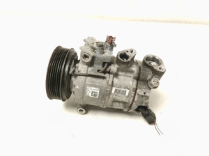 Konditsioneeri kompressor - 8T0260805S