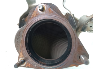 VOLVO XC40 (2017–2026) Catalytic converter 31439857 - 3