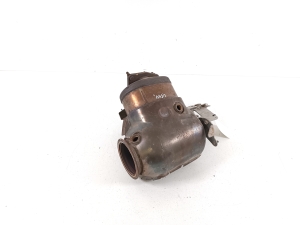VOLVO XC40 (2017–2026) Catalytic converter 31439857 - 4
