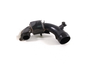 VOLVO XC40 (2017–2026) Pipe 32222140 - 3