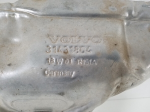VOLVO XC40 (2017–2026) Klusinātāja siltuma aizsargs 31431804 - 2