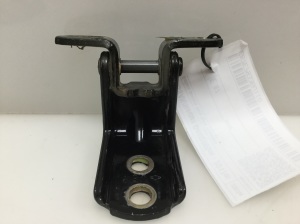 NISSAN Navara (2005–2015) Rear side door upper hinge - 2