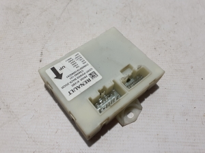 RENAULT Talisman II (2015–2026) Trunk lid control module 284508128R - 2