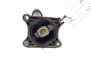 VOLVO XC40 (2017–2026) Termostaadi korpus 31686046 - 3