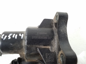 VOLVO XC40 (2017–2026) Termostaadi korpus 31686046 - 4