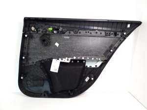 Skoda Octavia III (2013–2019) Tagumise küljeukse polster 5E9867211A - 3
