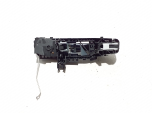 Mercedes Benz C-Class 204 (2007–2014) Front door external opening handle and its details - 2
