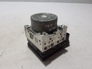 RENAULT Talisman II (2015–2026) ABS unit 476604349R - 3