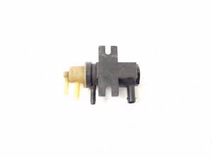 Mercedes Benz E-Class W212 (2009–2015) Magnetventil A0091533128 - 2