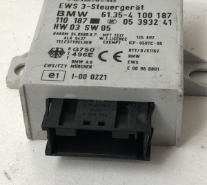 BMW 5 SERIES E39 (1995–2004) Steuergerät Wegfahrsperre 61354100187 - 4