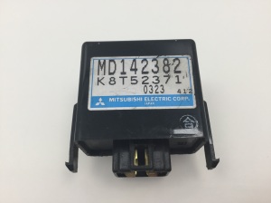 Control unit - MD142382