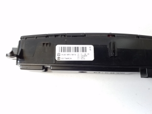 Mercedes Benz R-Class 251 (2006–2017) Warnblinkschalter A2518701810 - 2