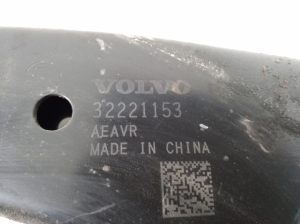 VOLVO XC40 (2017–2026) Querlenker vorne 32221153 - 2