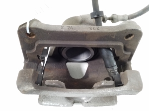 VOLVO XC40 (2017–2026) Eesmine pidurisadul 31471190 - 3