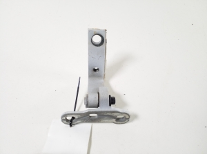 VOLVO XC40 (2017–2026) Front door lower hinge 31457071 - 2