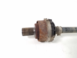 VOLVO XC40 (2017–2026) Tagumine veovõll ja selle osad 31460282 - 4