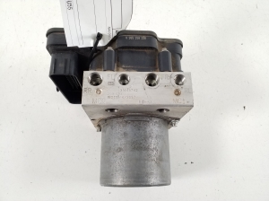 VOLVO XC40 (2017–2026) ABS plokk 31445742 - 2