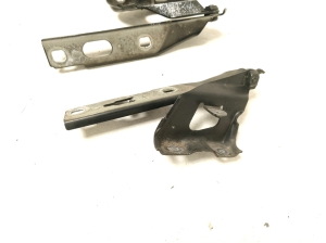 AUDI A5 (2007–2016) Hood hinge 8T0823301E - 3