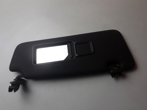  Sun visor 