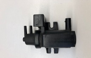 BMW 1 SERIES E87 (2003–2012) Magnetventil 70206301 - 3