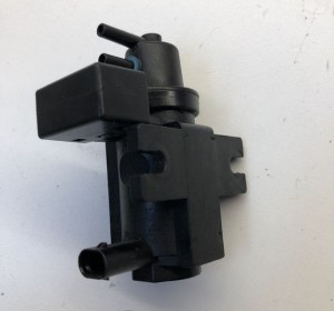 BMW 1 SERIES E81 (2007–2012) Magnetventil 70206301 - 3