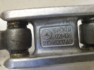 Mercedes Benz E-Class W211 (2002–2009) Roolivõlli rist 2104620748 - 4