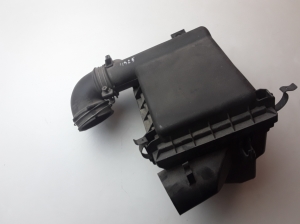  Air filter housing 