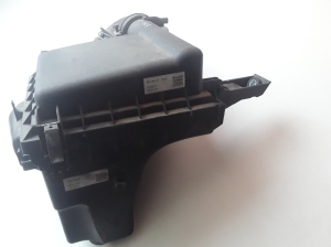  Air filter housing 