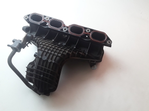  Intake manifold 