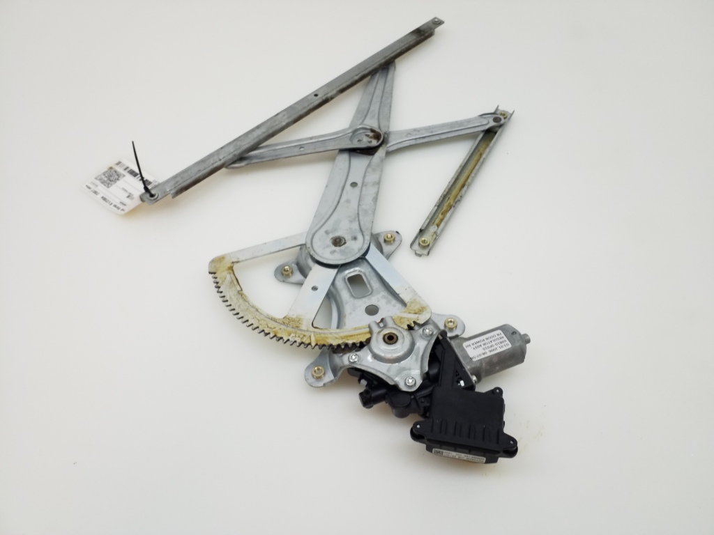 TOYOTA Corolla Verso 1 generation (2001-2009) Front Right Door Window Regulator 698100F010 18784693