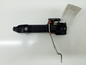 TOYOTA Corola Verso R1 (2004–2009) Front door external opening handle and its details - 2
