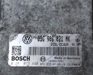 Volkswagen Passat B6 (2005–2010) Motorsteuergerät 0281013440 - 3
