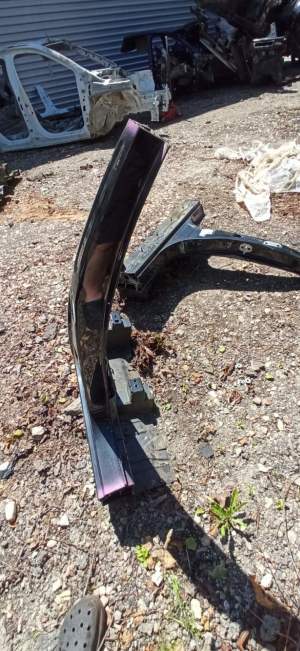 Mercedes Benz EQC N293 (2019–2026) Center pillar A2936303900 - 2