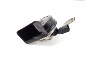 Mercedes Benz CLA-Class W117 (2013–2019) Hupe A0005405700 - 4