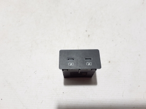   USB-pesa  - 253317HA0A 