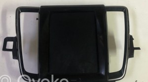 VOLVO S90 (2016–2026) Screen 31456506AA - 2