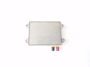 AUDI A7 (2010–2018) Antenna amplifier 8J0035456A - 2