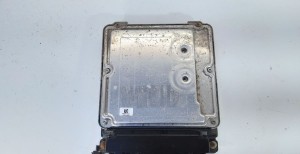 Volkswagen Passat B6 (2005–2010) Engine control unit 03L907309 - 3