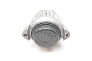 BMW 3 SERIES E90 (2004–2013) Mootoripadi 13981112 - 2