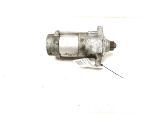 Volkswagen Passat B8 (2014–2023) Starter 02E911024J - 2
