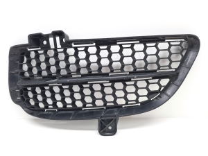 Priekšējā bampera apakšējā reste - 7L6853665B