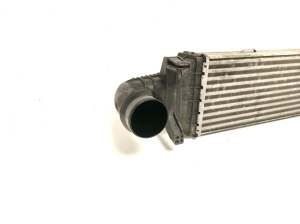 Mercedes Benz CLS-Class 218 (2011–2018) Vahejahuti radiaator A2045000200 - 4