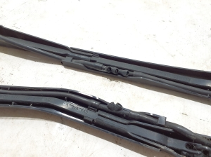 BMW 4 SERIES G22 (2020–2026) Esiklaasi puhasti hoob - 4