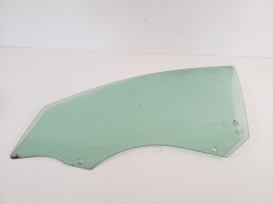 Skoda Octavia III (2013–2019) Esiukse klaas 5E0845201A - 2