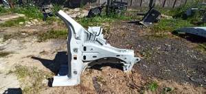 Dacia Dokker (2017–2026) Front outrigger 641002432R - 2