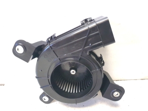 Hyundai Tucson (2015–2026) Salongiventilaator 37580P0000 - 3